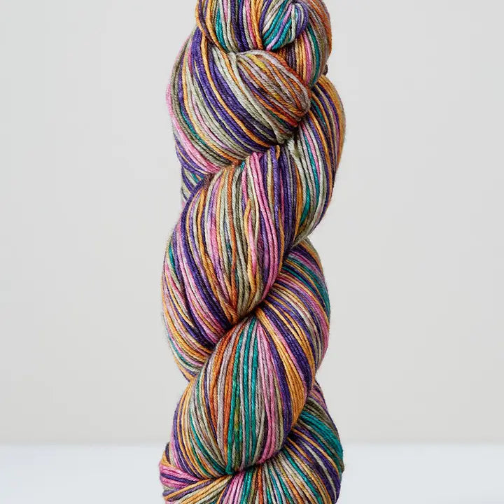Urth Yarns Uneek Fingering kleur 3019