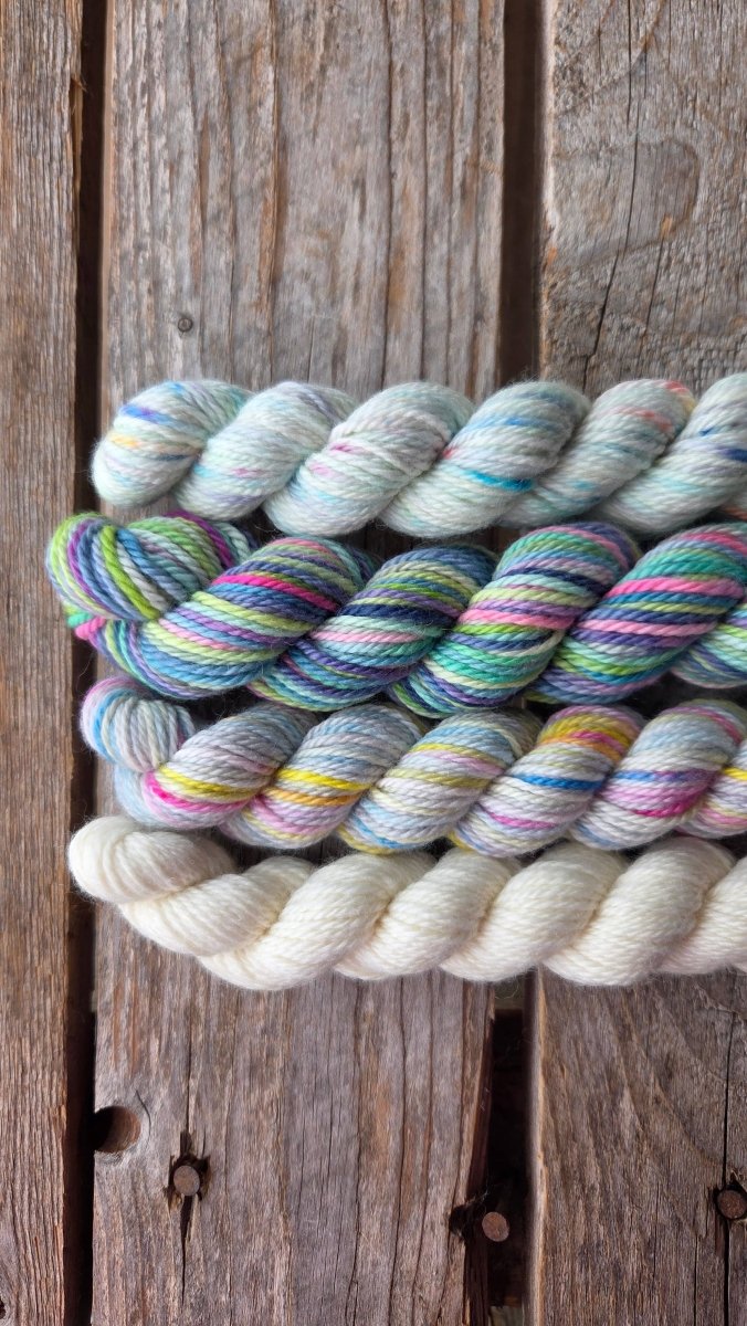 Koigu yarns Little Bits hoofdband brei - en haakpakket