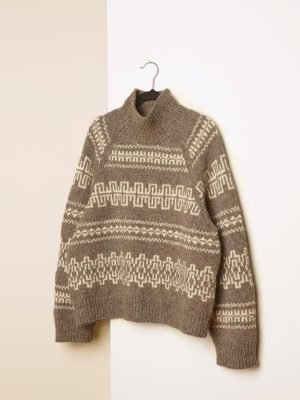 Faere sweater